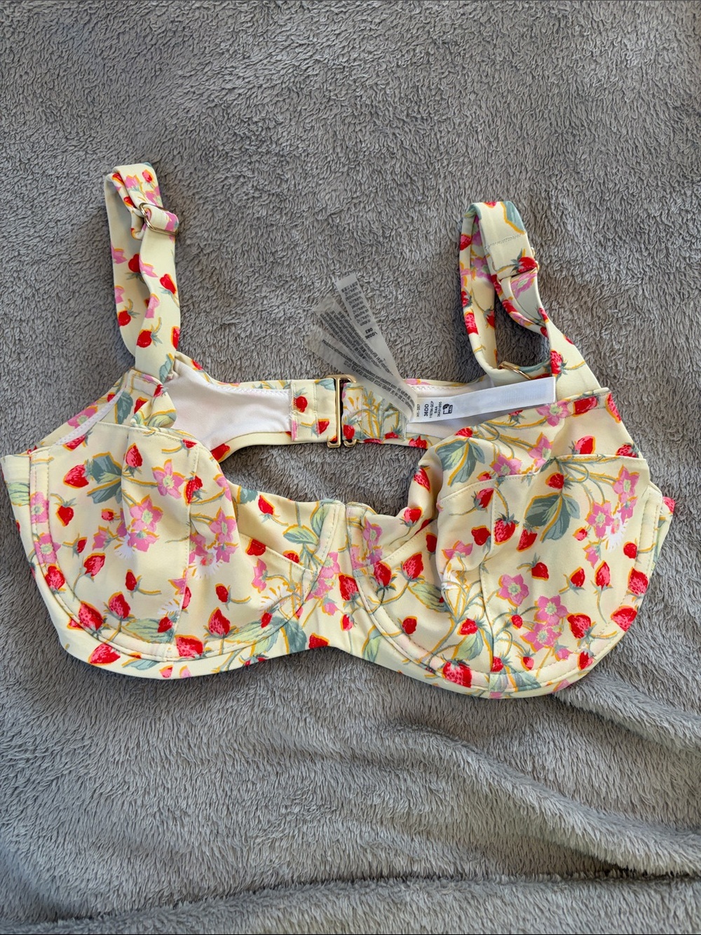 Victoriaโs Secret Yellow Underwire Bikini Top Strawberry Print